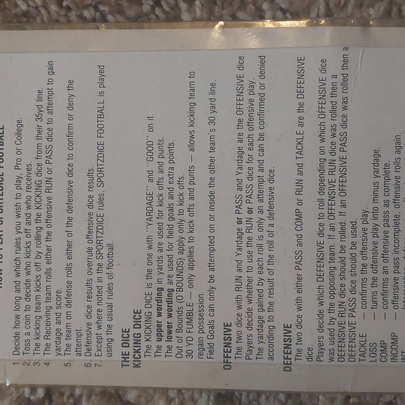 Football dice game - NWT - Picture 5 of 5